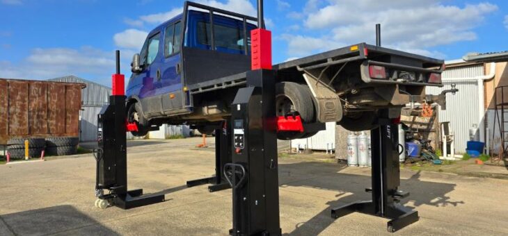 Improve Workflow With Vehicle Truck Hoist Services