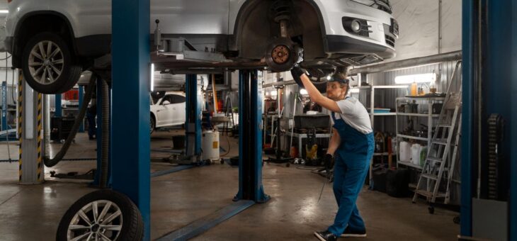 How to Install and Operate Your Car Scissor Hoist Safely?